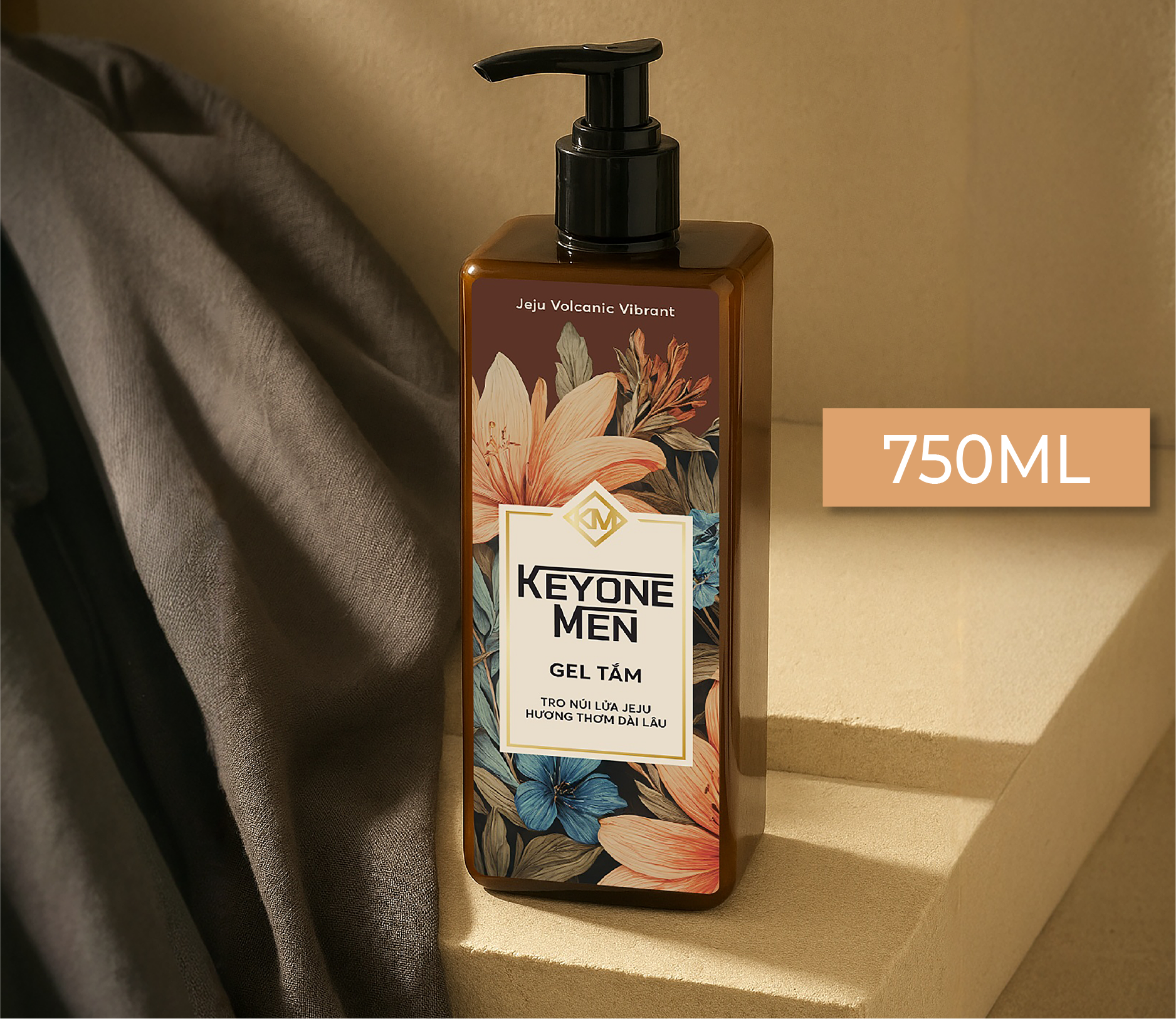 Gel Tắm KEYONE MEN Tro Núi Lửa Jeju (Chai 750ml)